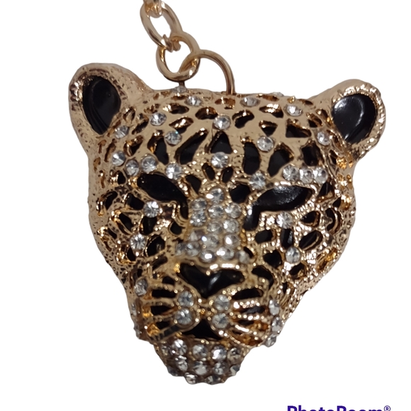 🎀 🆕 Embellished Jaguar head keychain - Picture 3 of 3